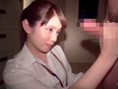 〈OL〉中原愛子のデビュー作品♡キュートな娘が暗い部屋で肉棒を扱いたりパンツの中で指をくちゅくちゅしちゃう